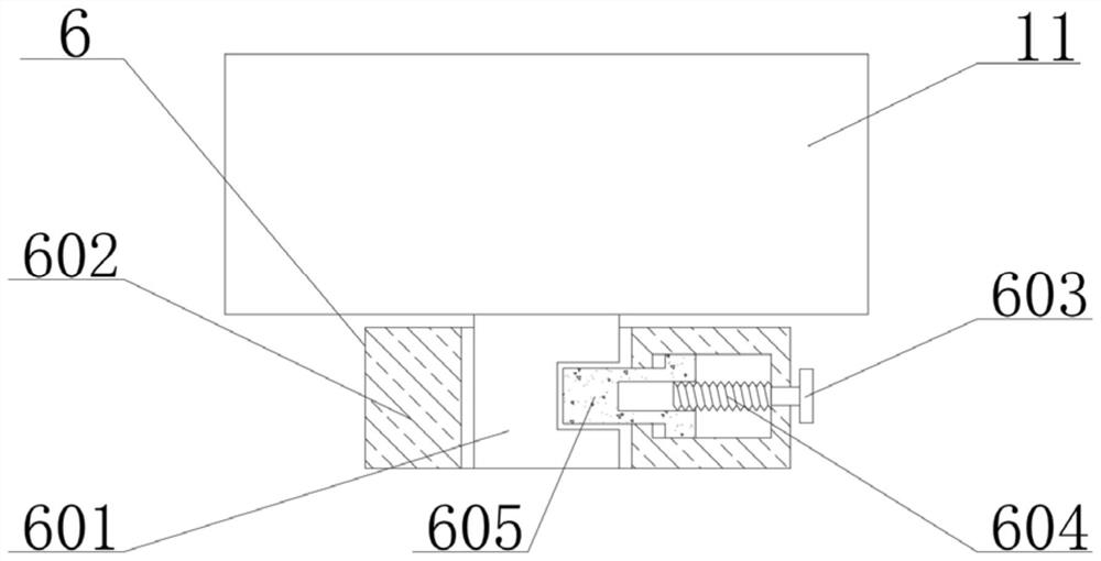 Multi-station stamping device with automatic positioning function and using method thereof