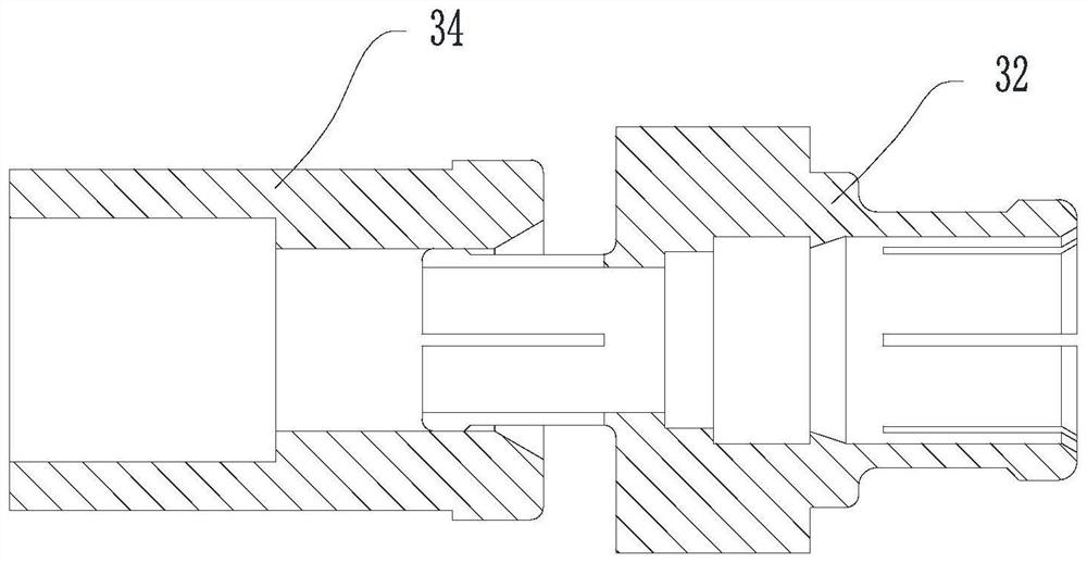 Floating type millimeter wave radio frequency coaxial adapter