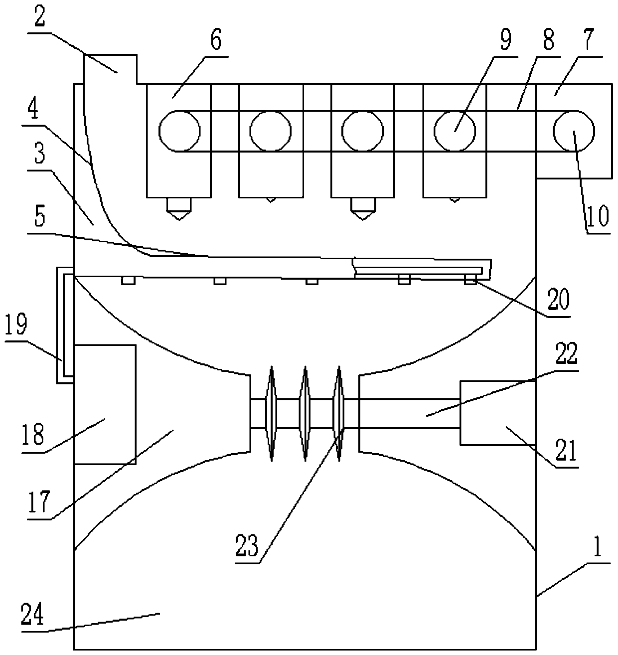 Primary processing device of silage