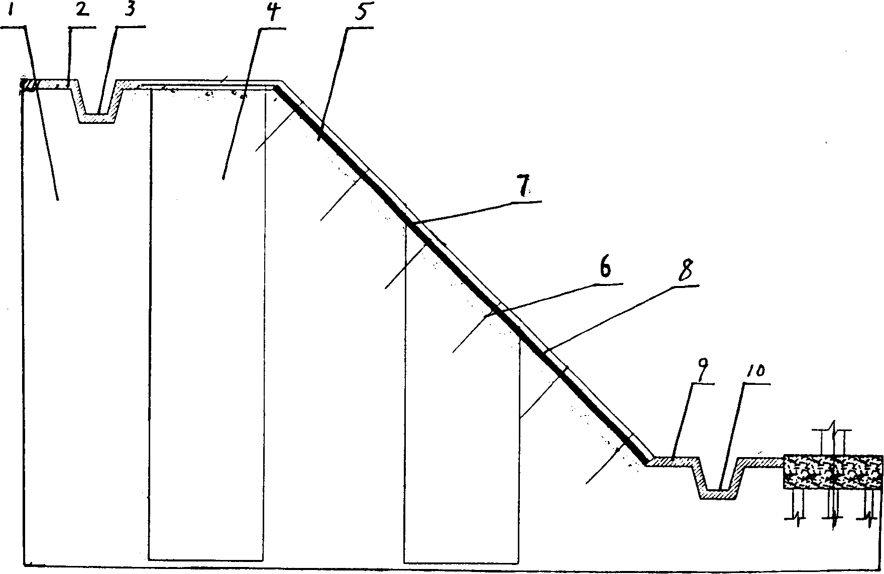 Column-hammer strong-tamper displacing base kit supporting construction method