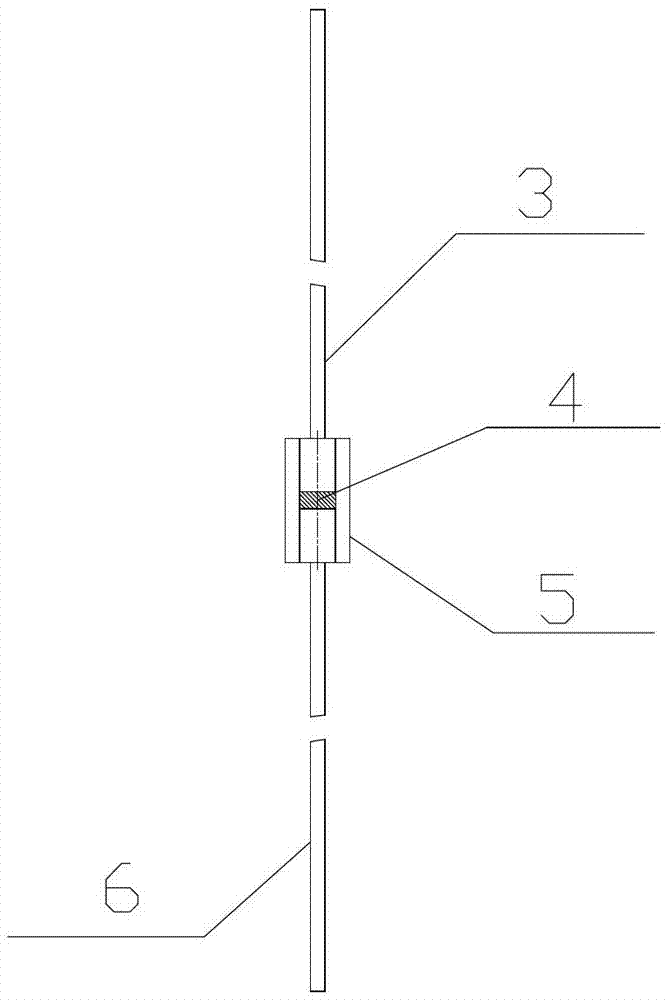 Small NTC (Negative Temperature Coefficient) thermistor with glass-sealed diode structure and preparation method thereof