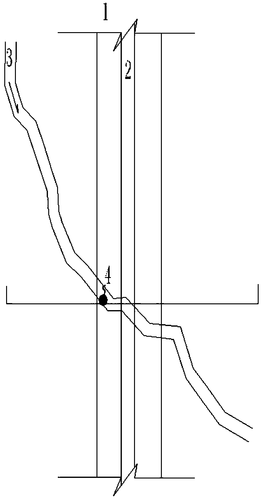 Replacement processing structure and method for water burst channel of underground cavern