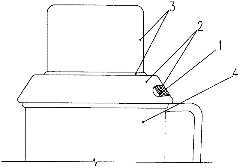 Vacuum bottle with dripless housing