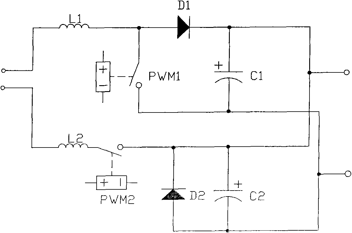 Photovoltaic maximum energy collection device based on dynamic topological structure and method thereof