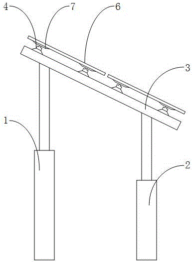 Connecting device of solar photovoltaic system