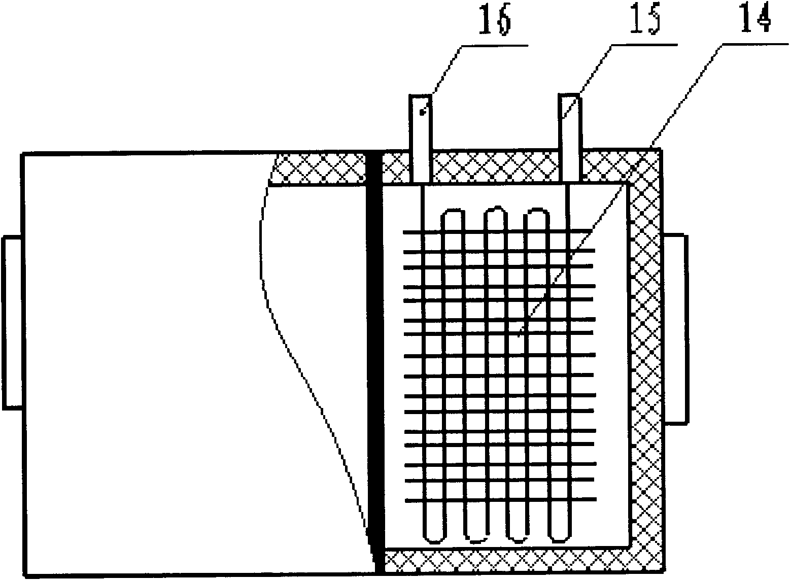 Humidification and condensation integrating device and sea water desalinization method thereof