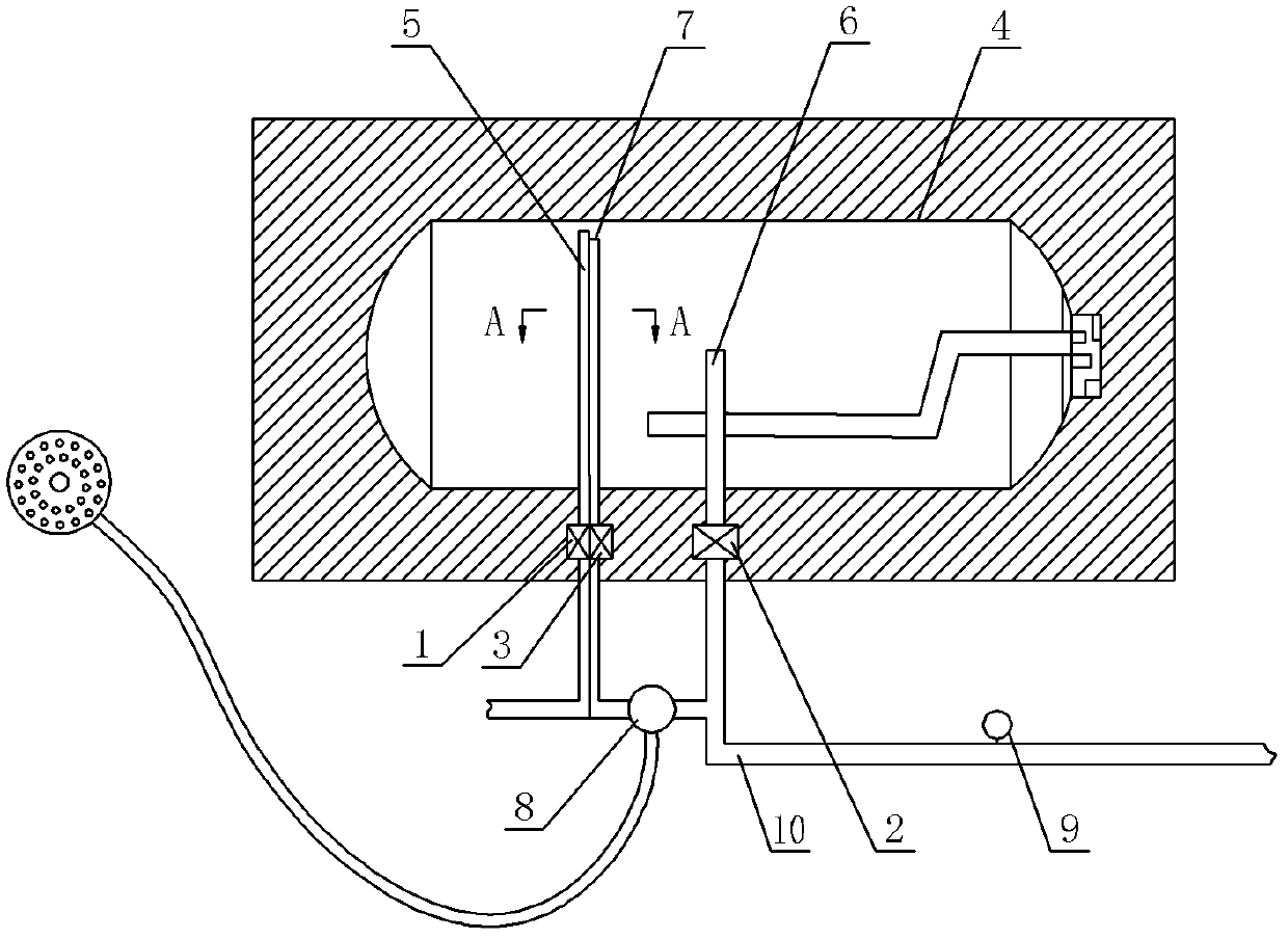 Water storage type water heater with function of reducing inner container pressure