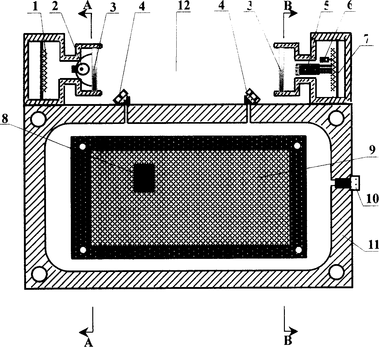 Technology and apparatus for detecting single-beam multi-wavelength mixed gas concentration in mine shaft