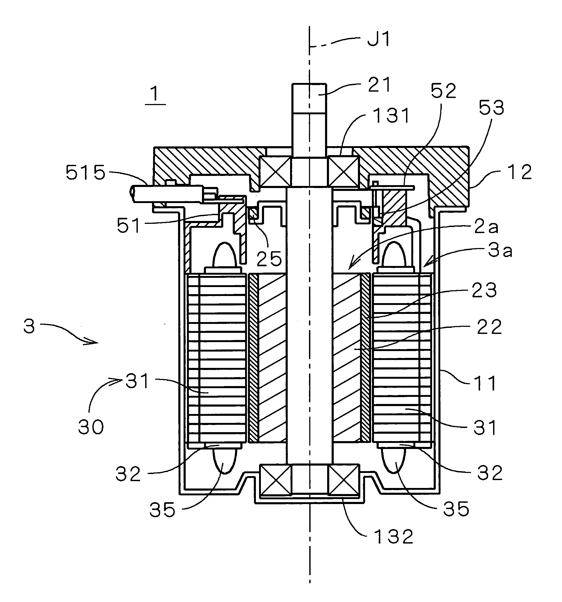 Motor and bus bar