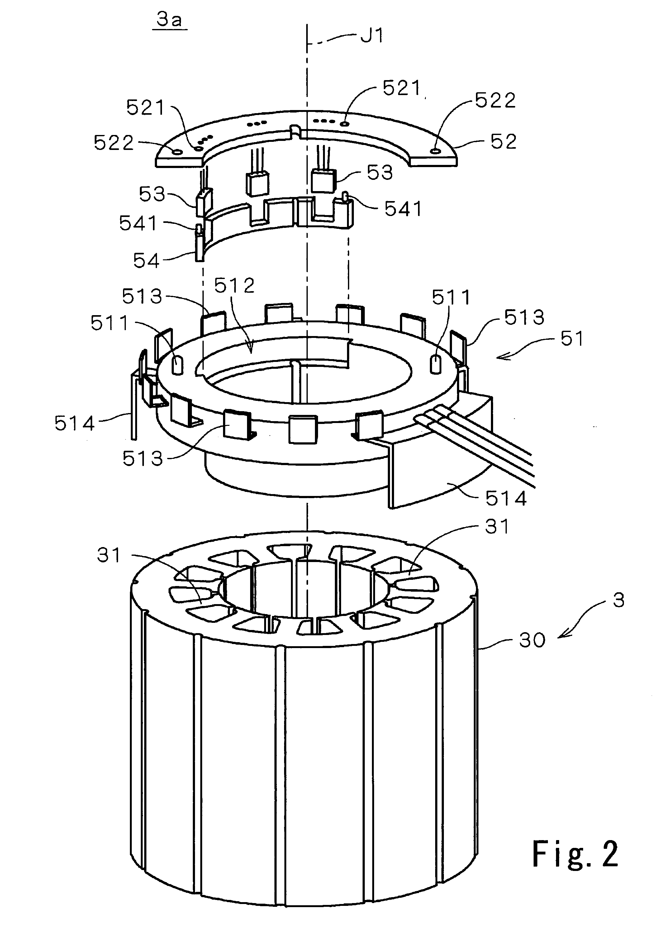 Motor and bus bar