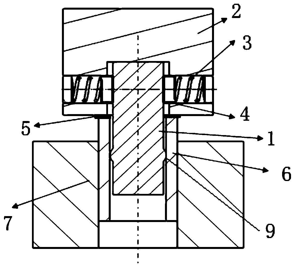 Adaptive installing device of sleeve