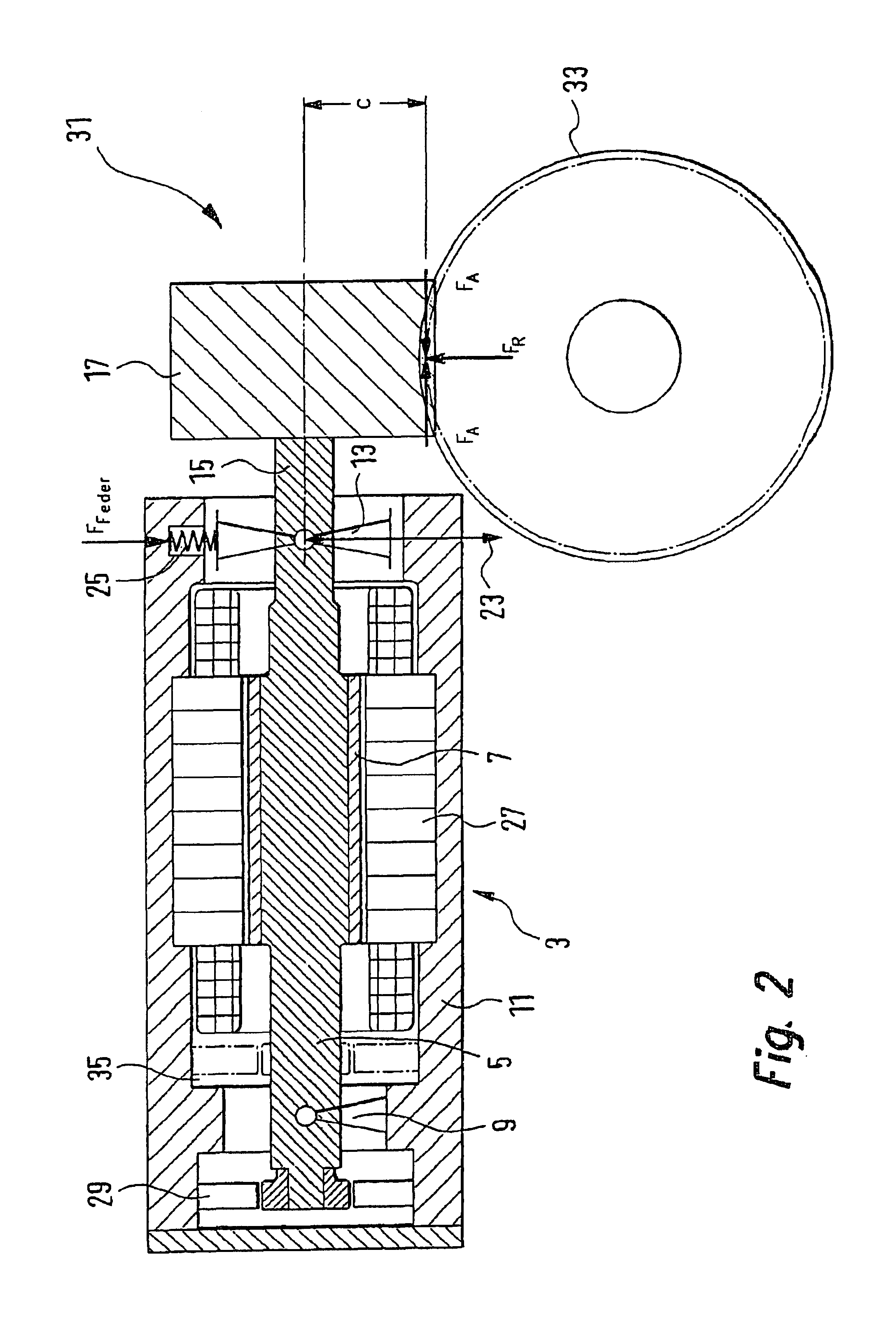 Play-free steering gear