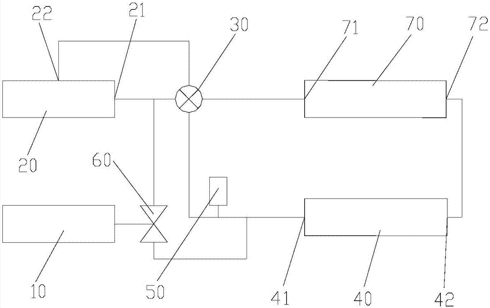 Split type heat pump air conditioner and method for delaying frosting thereof