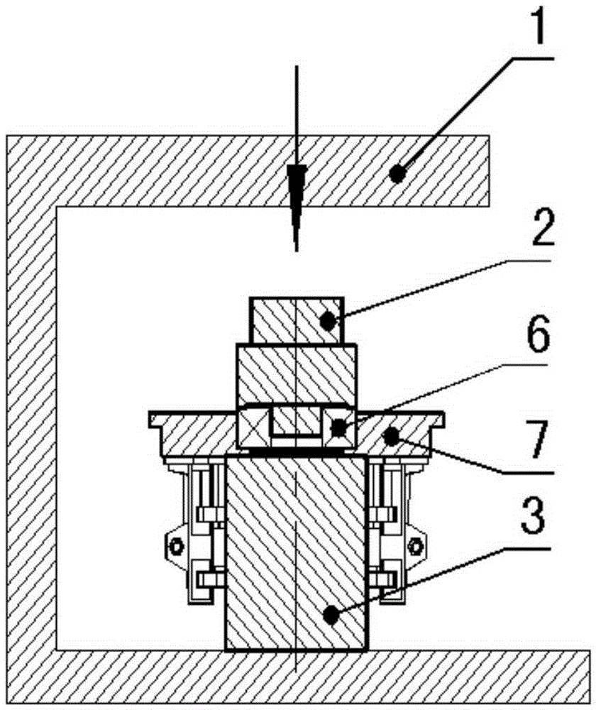 A portable combined motor assembly tool