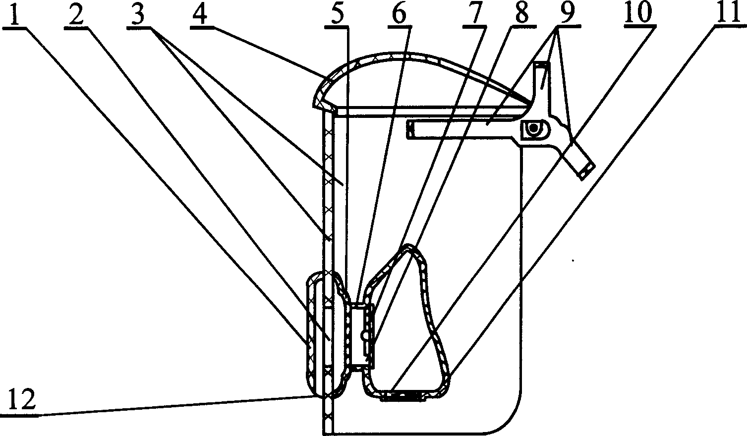 Protective face mask and welding face mask not easy to produce mist