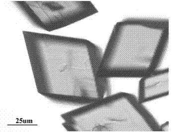 Metal-organic frame material for absorbing and storing acetylene and preparation method thereof