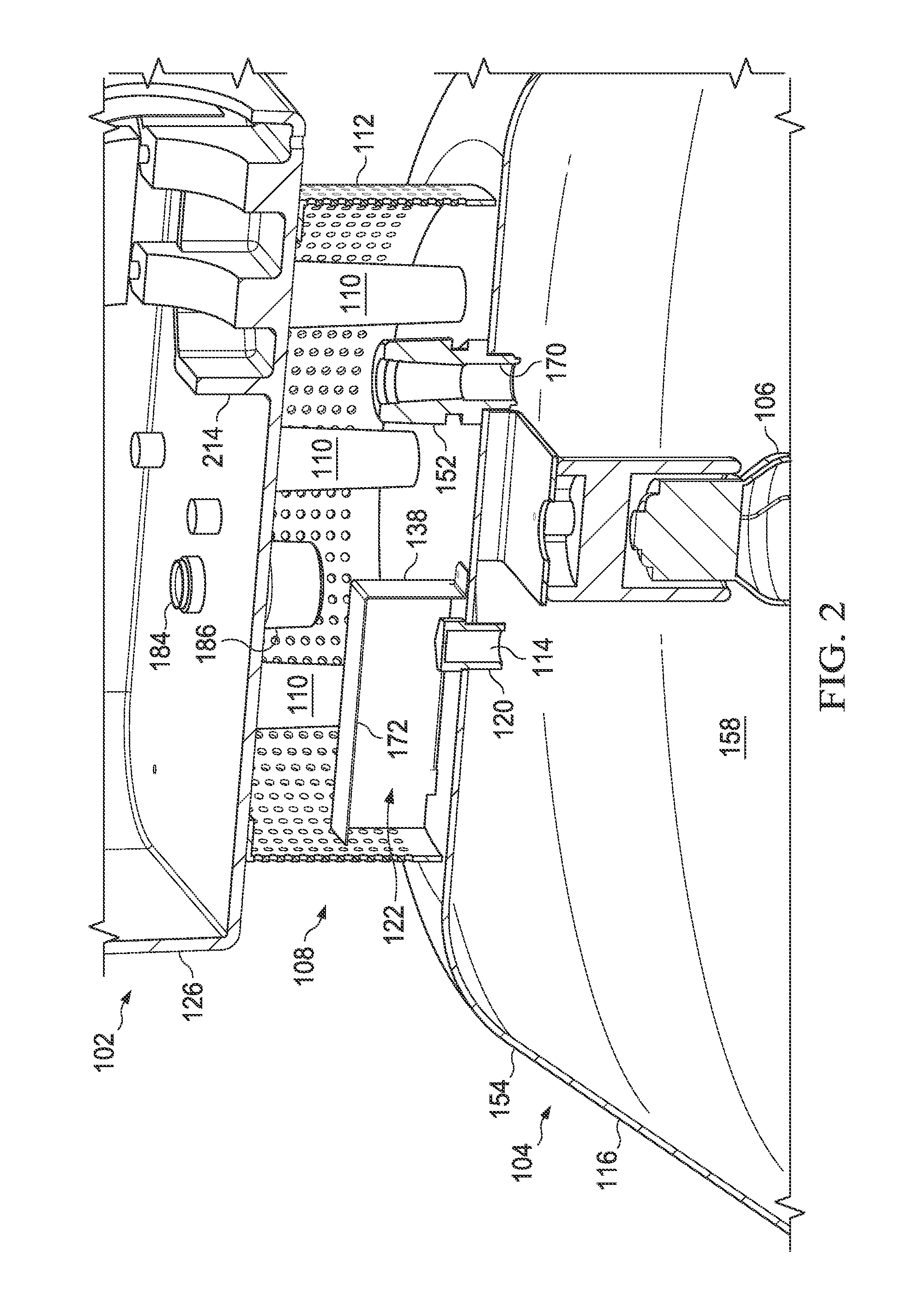 Lighting apparatus with improved thermal insulation