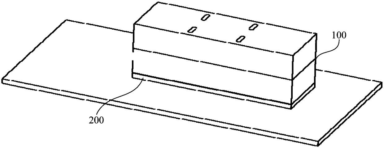 Dielectric waveguide filter and input and output structure thereof