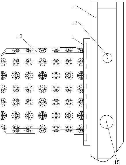 Novel foaming forming die