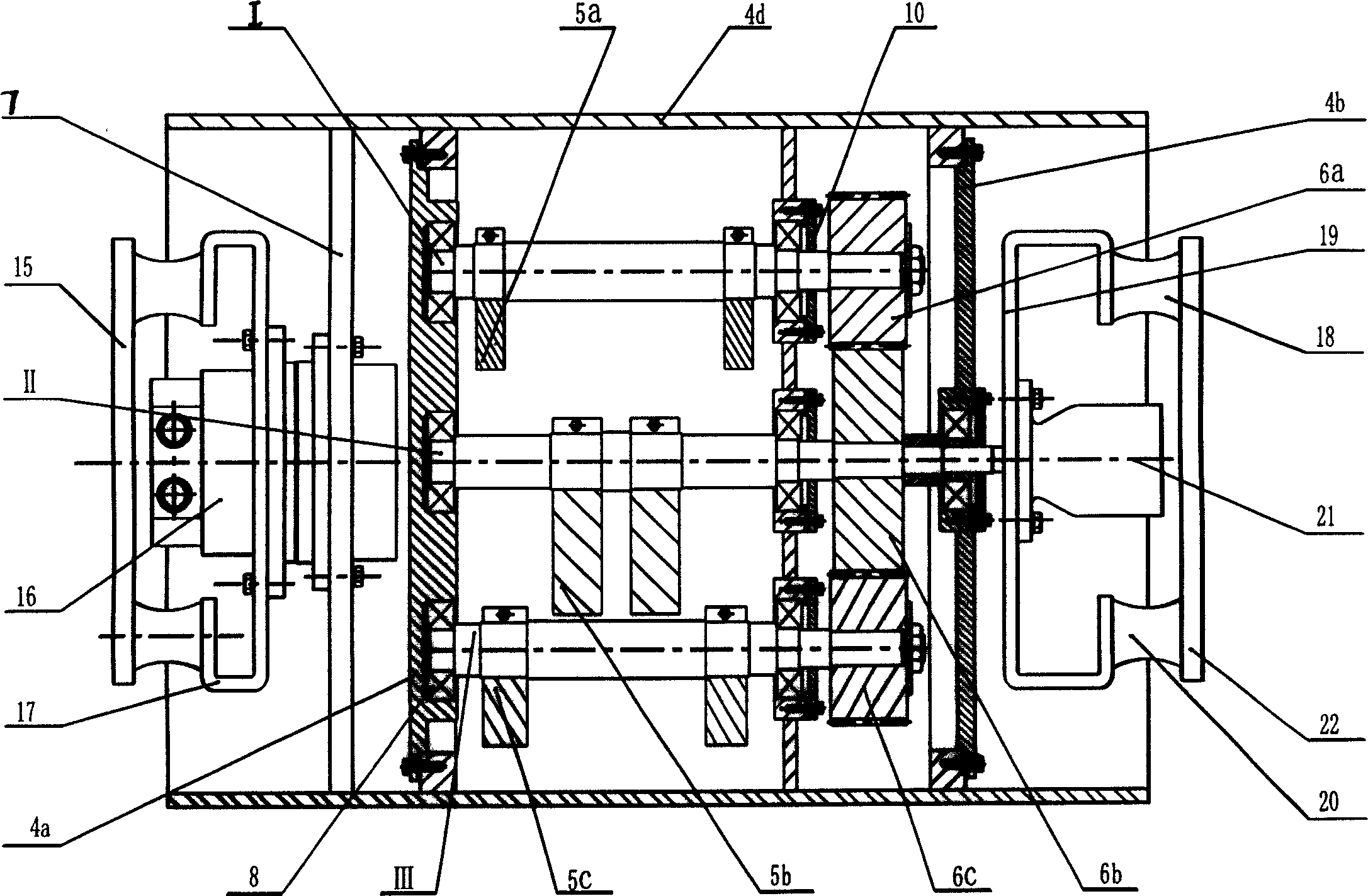 Multi-frequency synthetic vibrating compacting method and multi-frequency synthetic vibration exciter for compacting machine