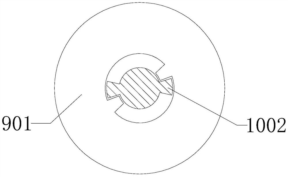 A clamping device applicable to the machining of metal pipe fittings in machining centers