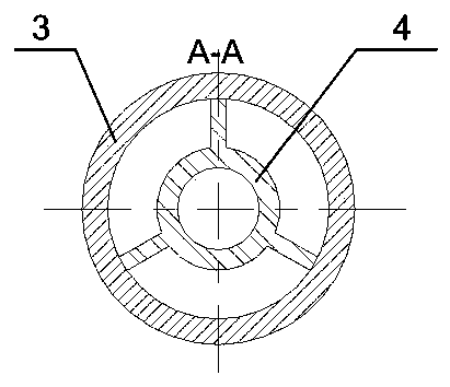 Scramjet engine flow channel structure adopting center combustion and scramjet engine