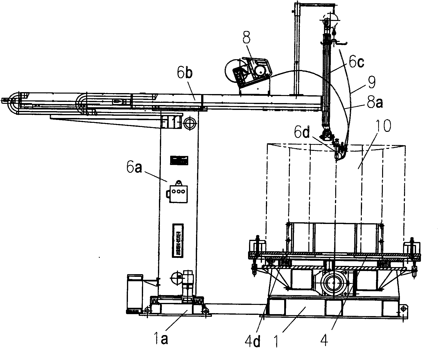 Automatic bead welding equipment of saddle-shaped pipe joint surface with conical table and welding method thereof