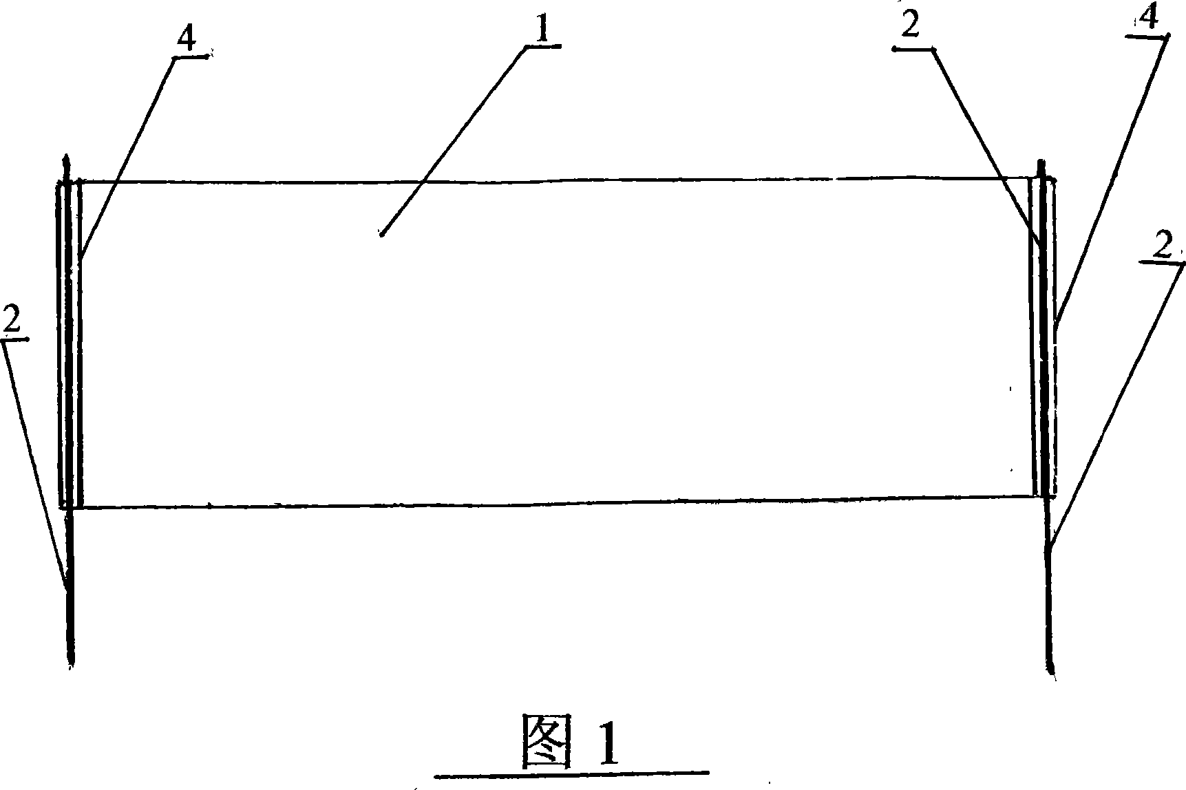 Serial-connected sand-trapping net and sediment storage dam built with the same