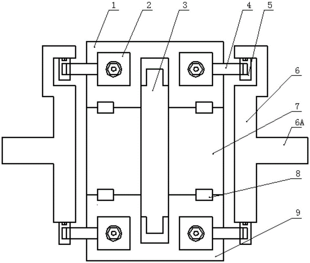 Fixedly-installed rapid handling apparatus for distribution transformer main switch and method