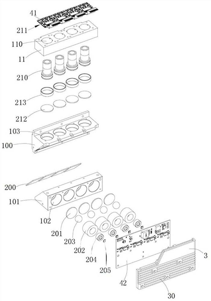 Multi-channel fluorescent PCR (Polymerase Chain Reaction) detection system and multi-channel fluorescent detection method