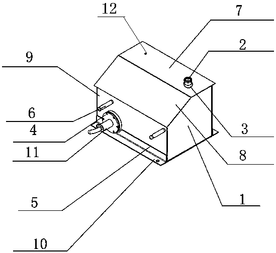 Harvester fuel tank assembly low in fuel consumption