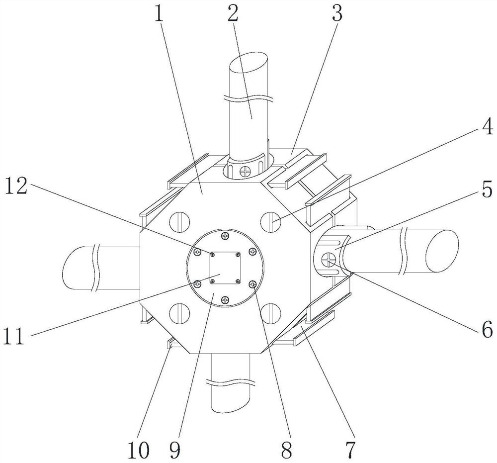 High-stability connecting and fixing mechanism and installation method for protective frame on construction site