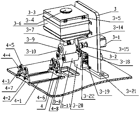 Coating transmission mechanism of fastening bolt lubricant pre-coating device and mounting method of coating transmission mechanism