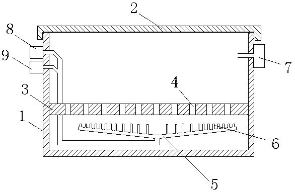 Fresh and alive aquatic product storage and transportation device