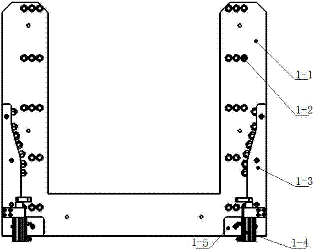 Material rack mechanism achieving automatic guiding and locking