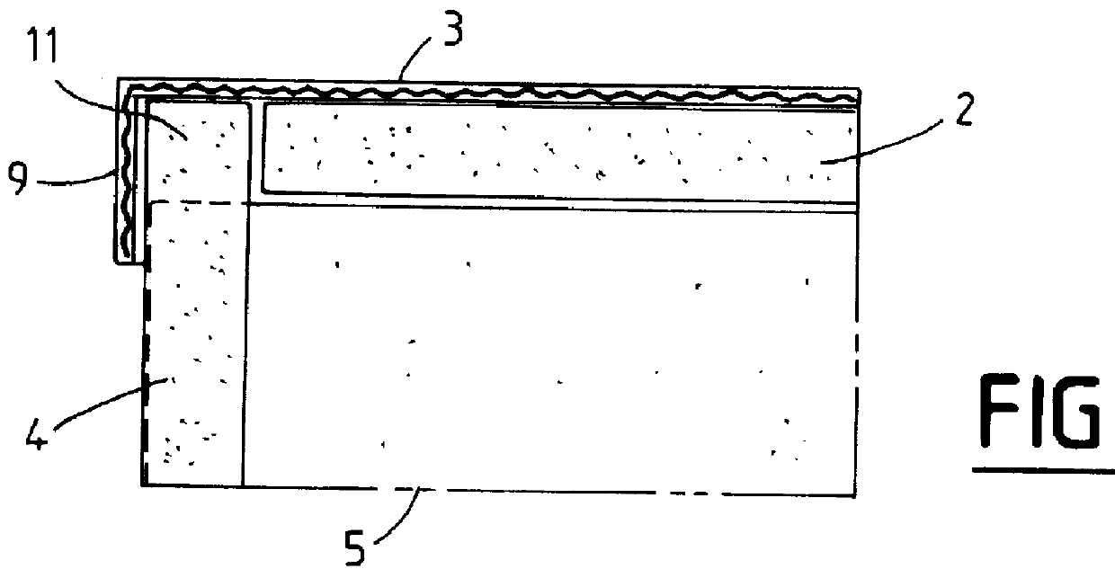 Insulating foldable box for transportation and packaging purposes