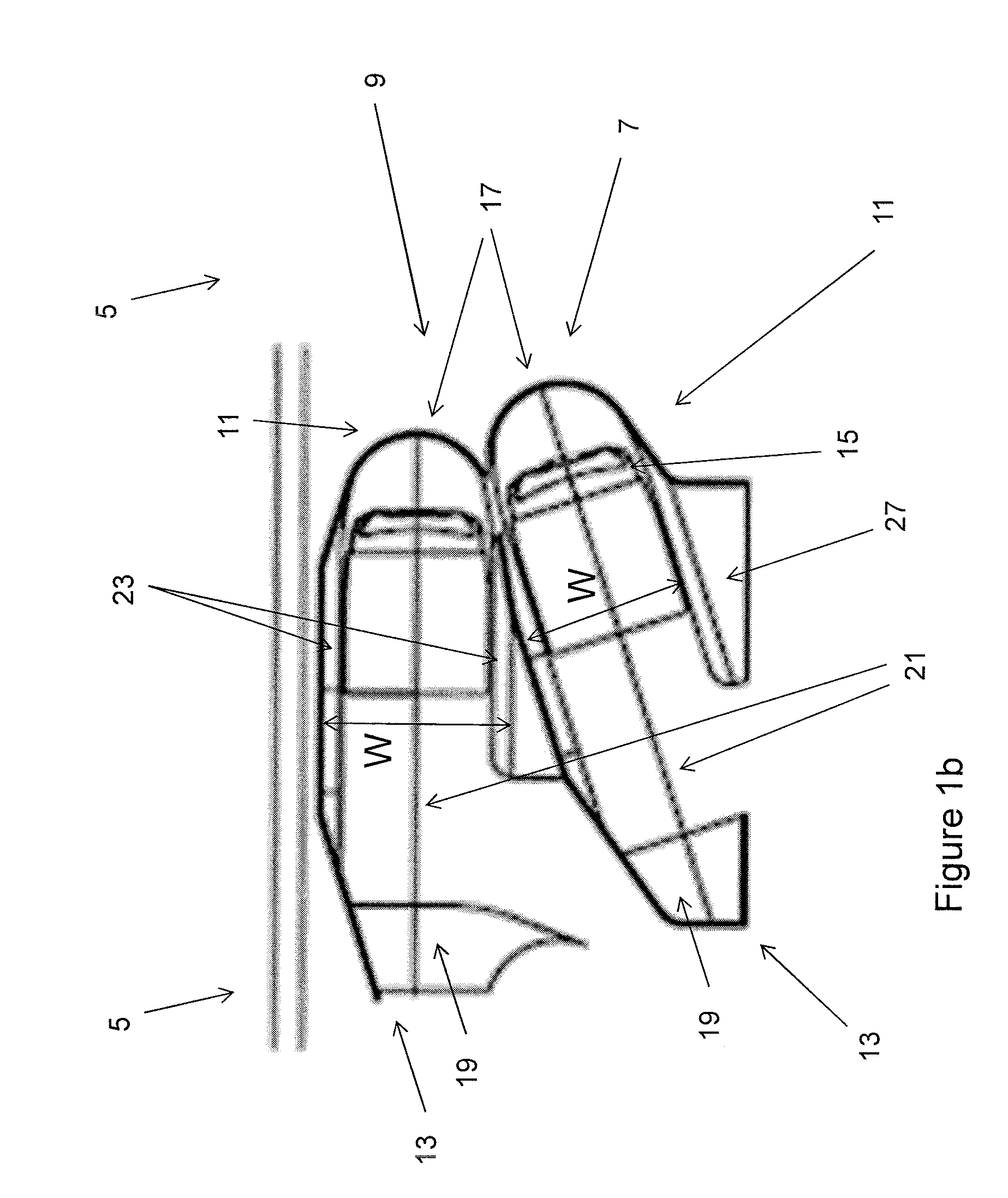 Aircraft passenger seating arrangement