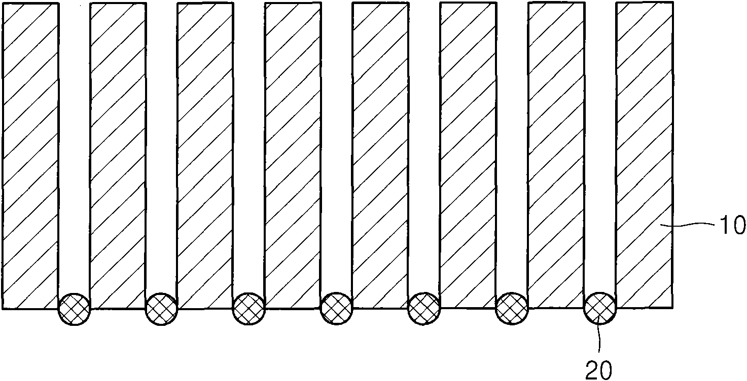 Thermal cracking resistant zeolite membrane and method of fabricating the same