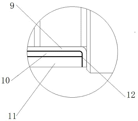 Production apparatus for improving durability of steel plastic composite tube