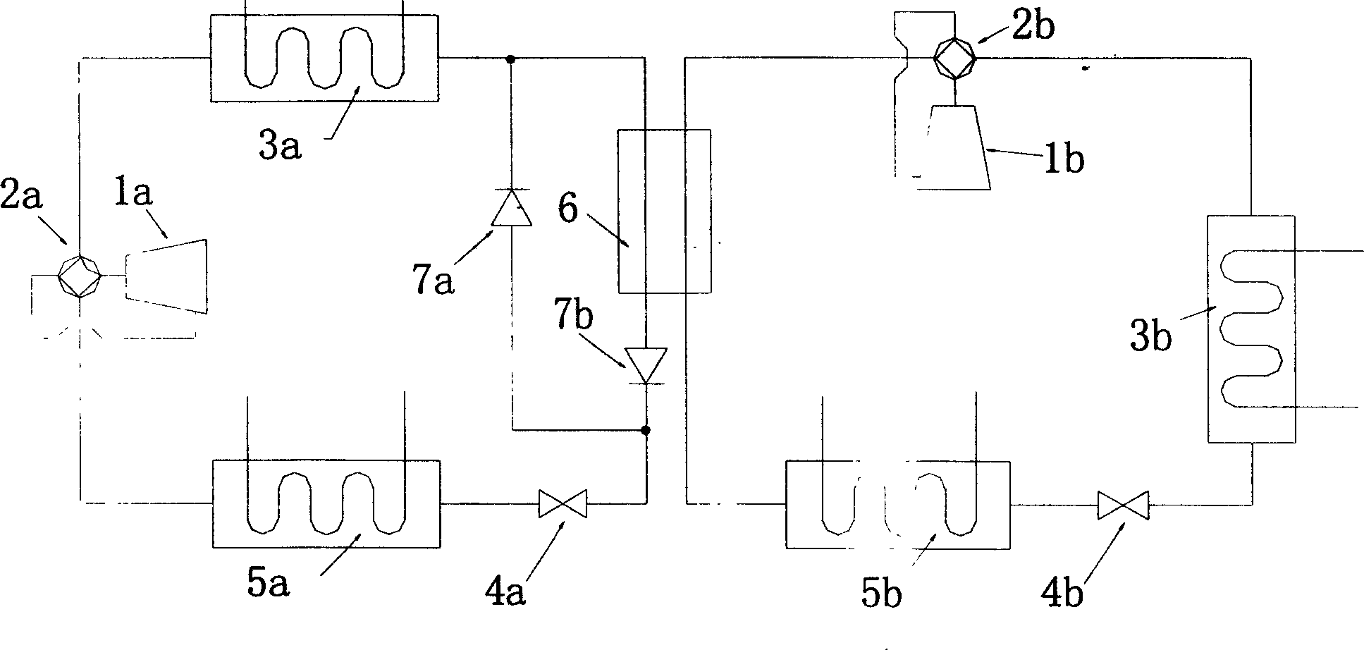 Method and mechanism for expanding heat producing capacity of heat pump under low temperature environment