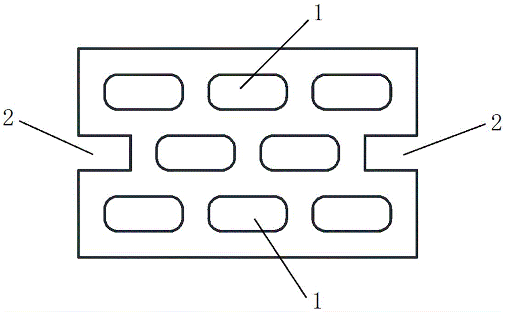 Environment-friendly heat-preserving hollow building block and preparation method thereof