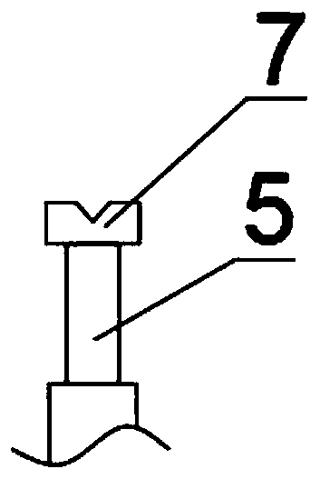 Self-balancing lifting device and control method thereof