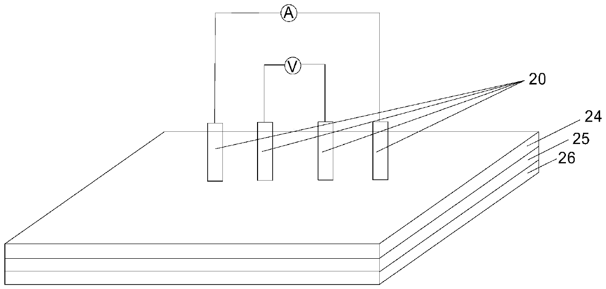 Hole-surface copper integrated thickness measuring device and thickness measuring method for five-terminal measurement of micro resistance