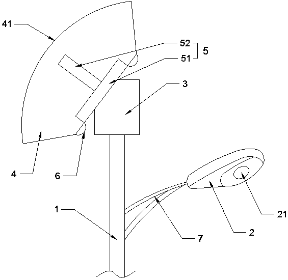 Solar street lamp with light gathering structure