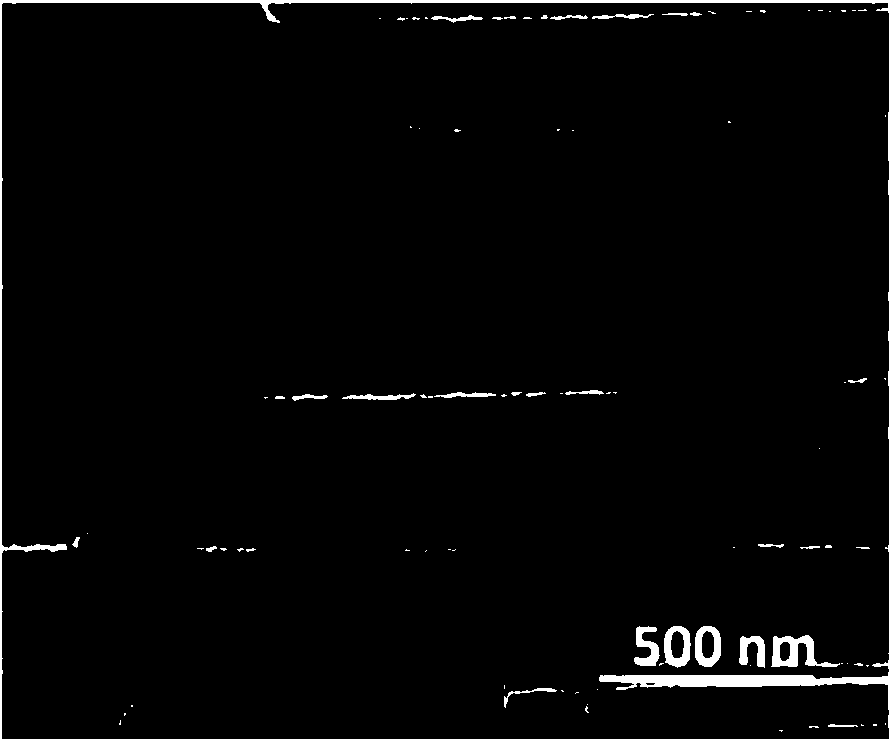 Shape of nano array on surface of anodic alumina film, method for controlling shape growth of nano array on surface of anodic alumina film in nano-confined space, and application of nano array on surface of anodic alumina film