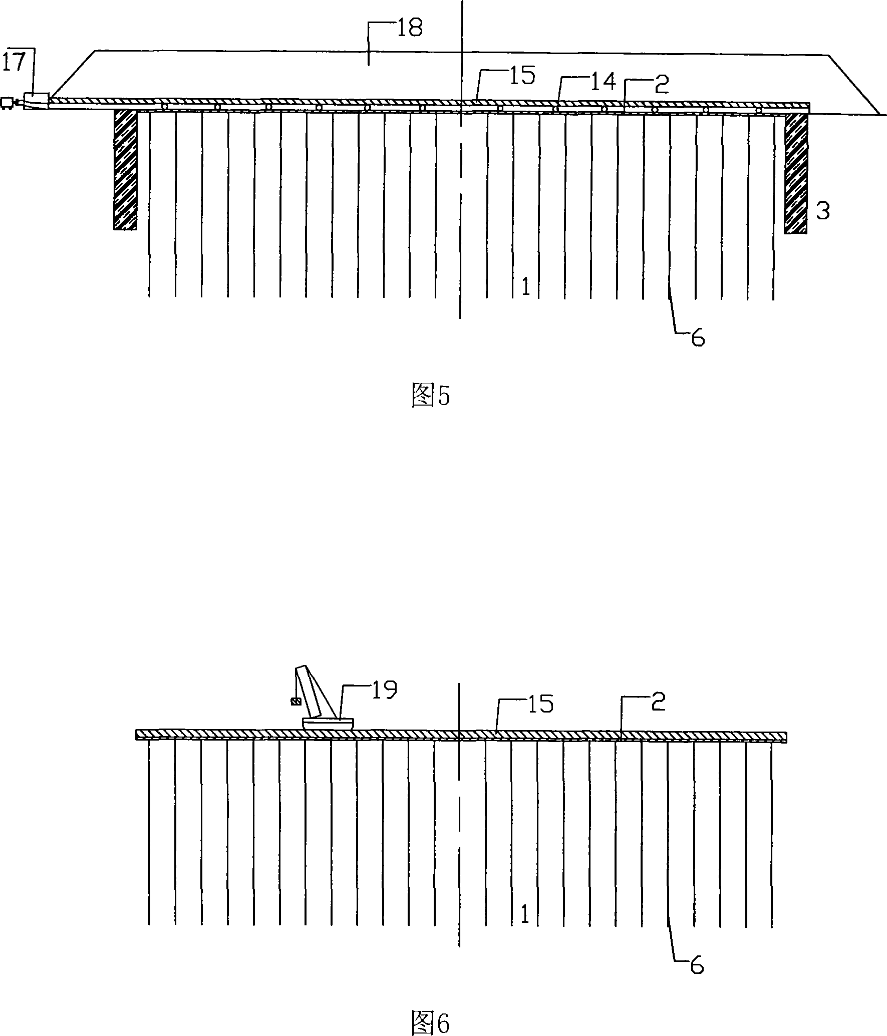 Floating flashboard machine and large area ultra-weak foundation fast directly draining concretion method