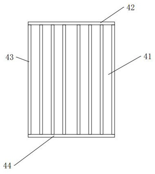 Wood formwork lower opening protection structure of hydraulic plate-penetrating creeping formwork and construction method of wood formwork lower opening protection structure