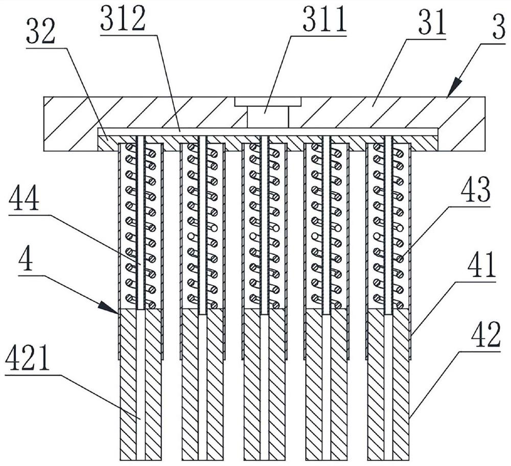 A composite material automatic lay-up execution device