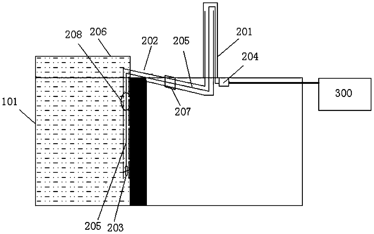 Device and method for monitoring water level of large water gushing underground reservoir