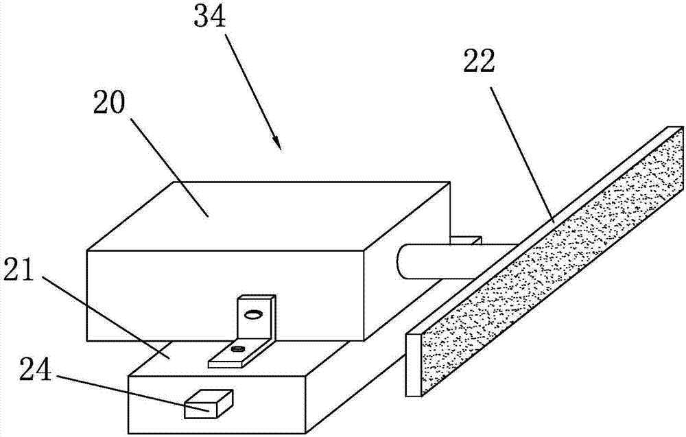 Cleaning device used for hollow glass production